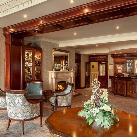 Carrickdale & Hotel 4*
