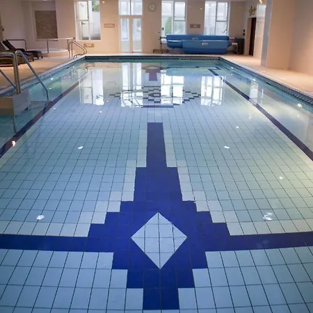 Carrickdale & Otel 4*