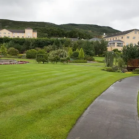 Otel Carrickdale & 4*