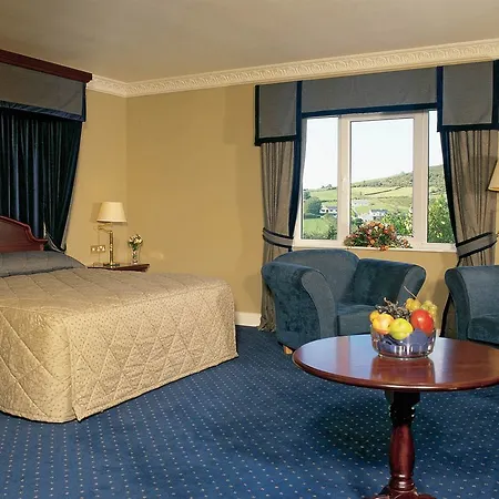 Otel Carrickdale & 4*