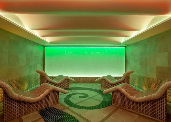 Hotel Carrickdale &