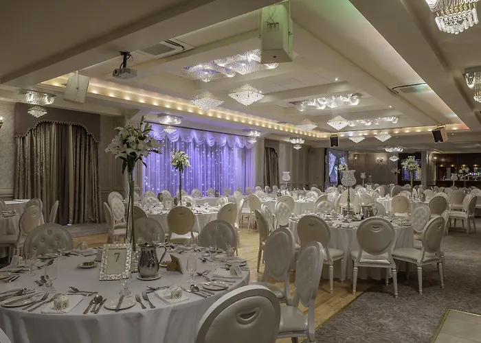 Carrickdale & 4* Dundalk